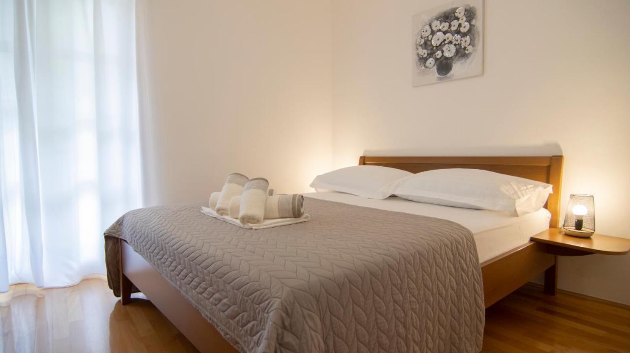Mozart Apartments Baška Voda Екстериор снимка