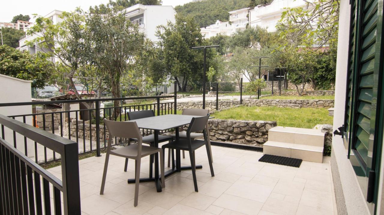 Mozart Apartments Baška Voda Екстериор снимка