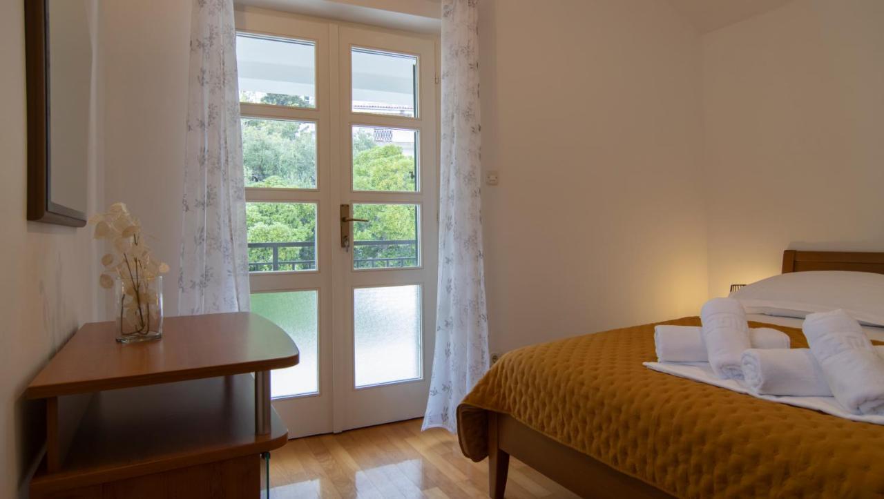 Mozart Apartments Baška Voda Екстериор снимка