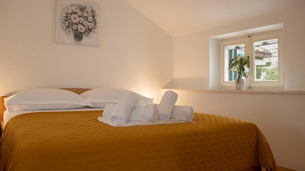 Mozart Apartments Baška Voda Екстериор снимка