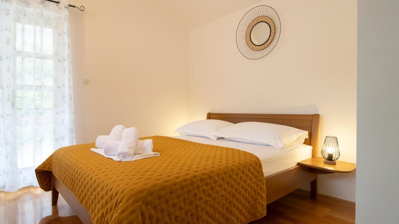 Mozart Apartments Baška Voda Екстериор снимка