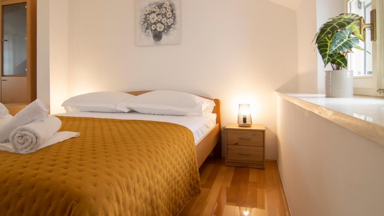 Mozart Apartments Baška Voda Екстериор снимка